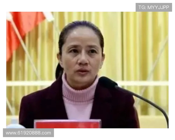 赵丽专访:回顾攀岩历程 赵丽专访:回顾攀岩历程