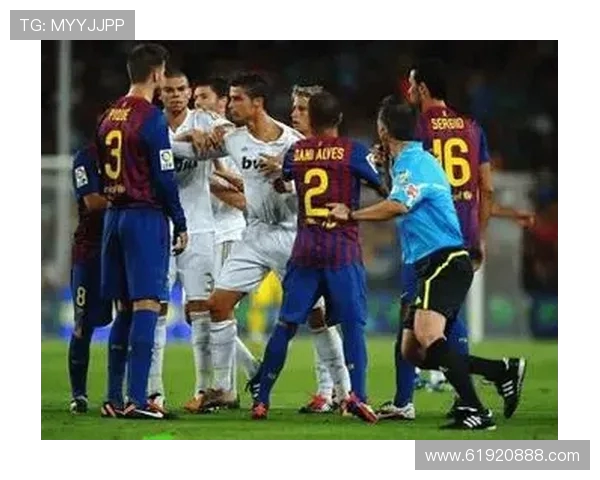 米兰主场迎战热拿亚争夺意甲积分榜关键战役