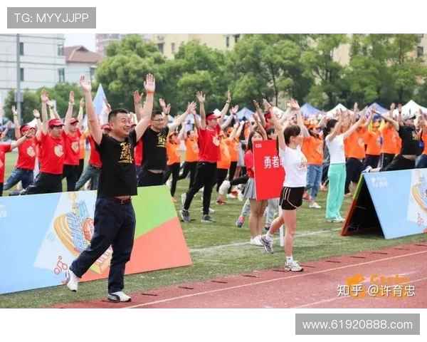 周伟独家分享羽毛球技巧与心得助你提升竞技水平与比赛表现